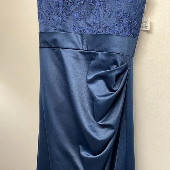 NWT Jordan Fashions 469 Lace and Satin Sleeveless Bridesmaids Dress Navy 12 - Picture 3 of 16